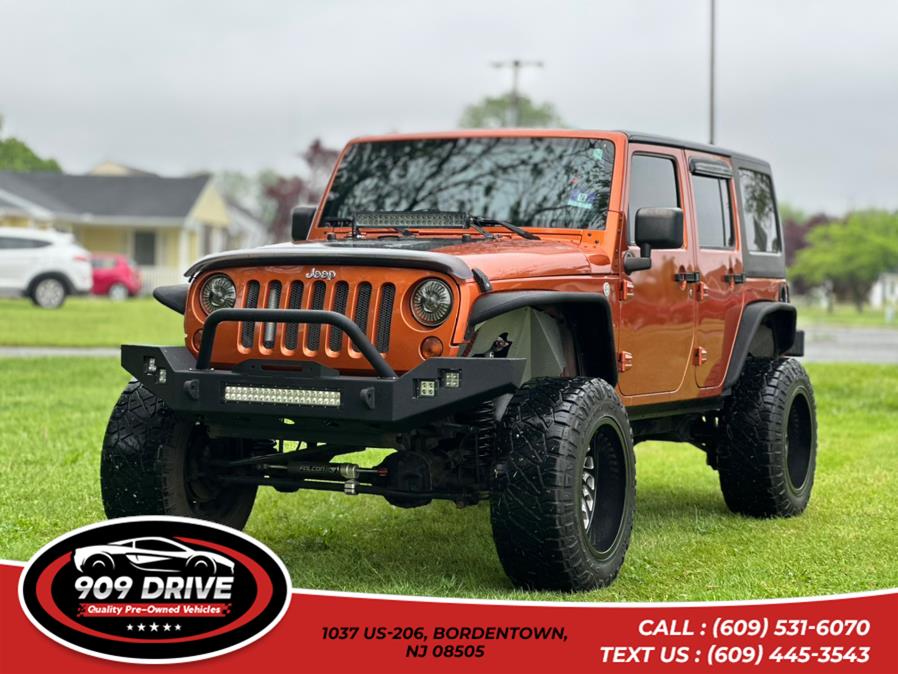 Used 2011 Jeep Wrangler Unlimited in BORDENTOWN, New Jersey | 909 Drive. BORDENTOWN, New Jersey