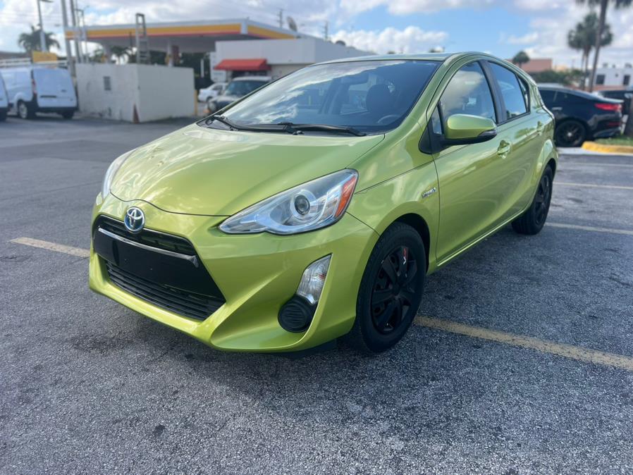 Used 2015 Toyota Prius c in Hialeah, Florida | The Palm Motors LLC. Hialeah, Florida