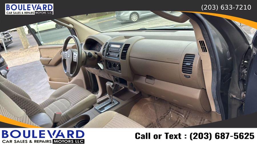 2005 Nissan Frontier King Cab LE Pickup 2D 6 ft, available for sale in New Haven, Connecticut | Boulevard Motors LLC. New Haven, Connecticut 2005 Nissan Frontier King Cab LE Pickup 2D 6 ft, available for sale in New Haven, Connecticut | Boulevard Motors LLC. New Haven, Connecticut