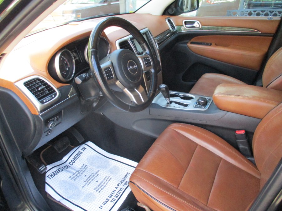 2011 Jeep Grand Cherokee 4WD 4dr Overland, available for sale in Meriden, Connecticut | Cos Central Auto. Meriden, Connecticut 2011 Jeep Grand Cherokee 4WD 4dr Overland, available for sale in Meriden, Connecticut | Cos Central Auto. Meriden, Connecticut