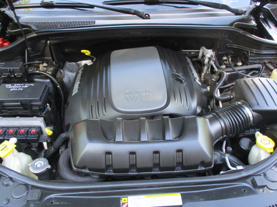 2011 Jeep Grand Cherokee 4WD 4dr Overland, available for sale in Meriden, Connecticut | Cos Central Auto. Meriden, Connecticut 2011 Jeep Grand Cherokee 4WD 4dr Overland, available for sale in Meriden, Connecticut | Cos Central Auto. Meriden, Connecticut