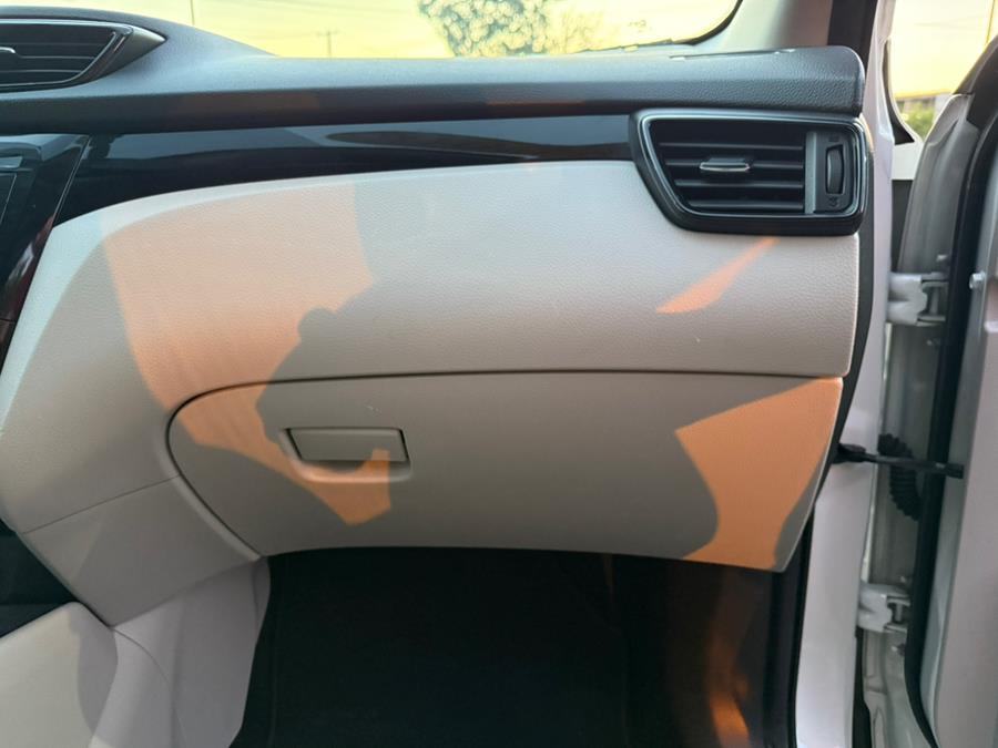 2018 Nissan Rogue Sport 2018.5 AWD S, available for sale in Philadelphia, Pennsylvania | Eugen's Auto Sales & Repairs. Philadelphia, Pennsylvania 2018 Nissan Rogue Sport 2018.5 AWD S, available for sale in Philadelphia, Pennsylvania | Eugen's Auto Sales & Repairs. Philadelphia, Pennsylvania