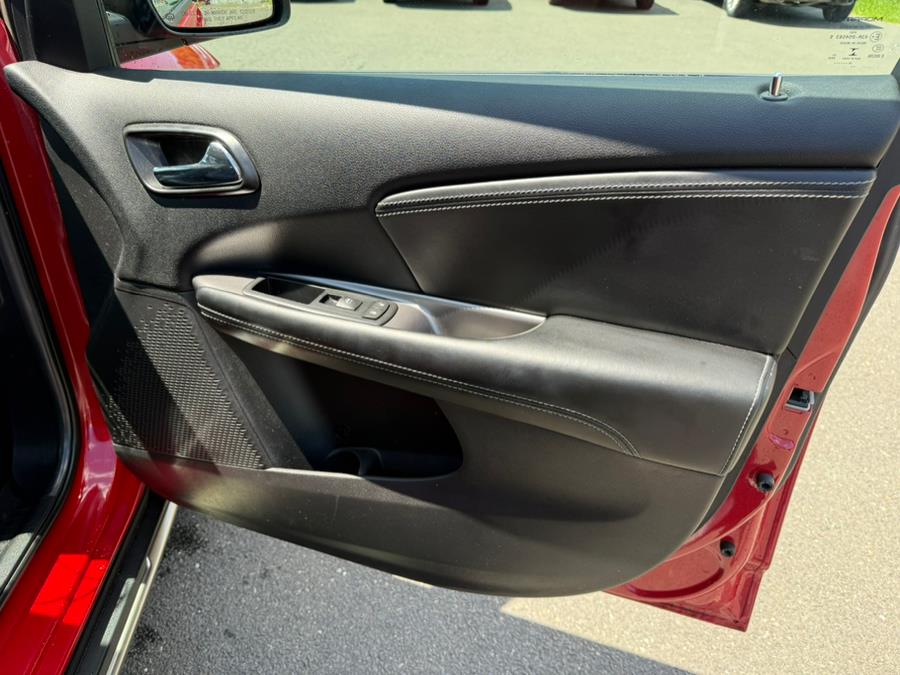 2016 Dodge Journey AWD 4dr Crossroad, available for sale in Southwick, Massachusetts | Country Auto Sales. Southwick, Massachusetts 2016 Dodge Journey AWD 4dr Crossroad, available for sale in Southwick, Massachusetts | Country Auto Sales. Southwick, Massachusetts