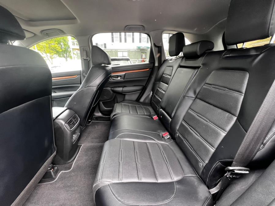 2017 Honda CR-V Touring AWD, available for sale in Worcester, Massachusetts | Sophia's Auto Sales Inc. Worcester, Massachusetts 2017 Honda CR-V Touring AWD, available for sale in Worcester, Massachusetts | Sophia's Auto Sales Inc. Worcester, Massachusetts