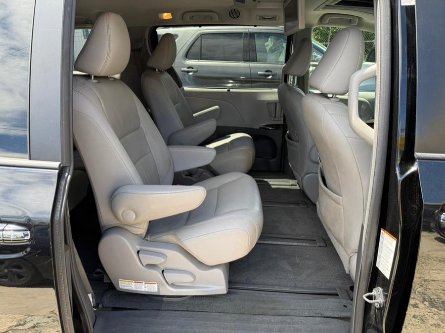 2015 Toyota Sienna 5dr 7-Pass Van XLE Premium AWD (Natl), available for sale in Brooklyn, New York | Worlds Best Auto Inc. Brooklyn, New York 2015 Toyota Sienna 5dr 7-Pass Van XLE Premium AWD (Natl), available for sale in Brooklyn, New York | Worlds Best Auto Inc. Brooklyn, New York