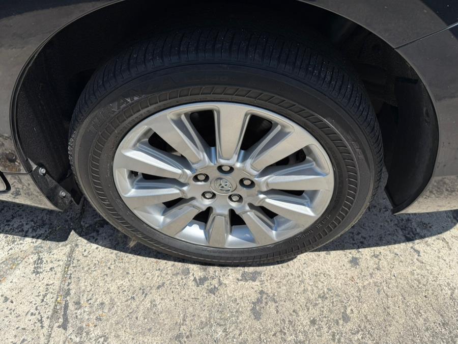 2015 Toyota Sienna 5dr 7-Pass Van XLE Premium AWD (Natl), available for sale in Brooklyn, New York | Worlds Best Auto Inc. Brooklyn, New York 2015 Toyota Sienna 5dr 7-Pass Van XLE Premium AWD (Natl), available for sale in Brooklyn, New York | Worlds Best Auto Inc. Brooklyn, New York