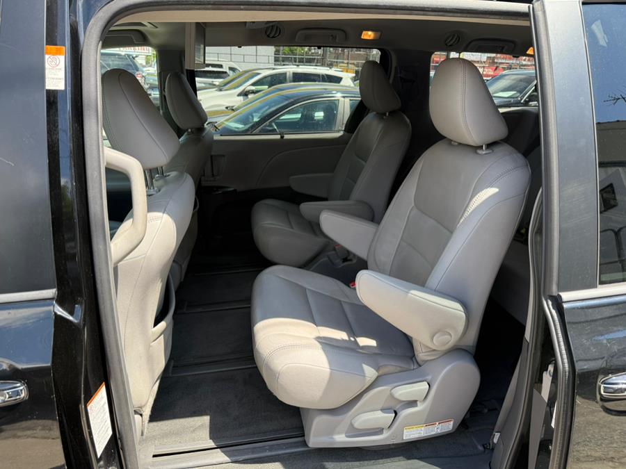 2015 Toyota Sienna 5dr 7-Pass Van XLE Premium AWD (Natl), available for sale in Brooklyn, New York | Worlds Best Auto Inc. Brooklyn, New York 2015 Toyota Sienna 5dr 7-Pass Van XLE Premium AWD (Natl), available for sale in Brooklyn, New York | Worlds Best Auto Inc. Brooklyn, New York