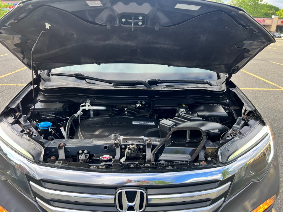 2017 Honda Pilot EX-L AWD, available for sale in Hartford , Connecticut | Ledyard Auto Sale LLC. Hartford , Connecticut 2017 Honda Pilot EX-L AWD, available for sale in Hartford , Connecticut | Ledyard Auto Sale LLC. Hartford , Connecticut