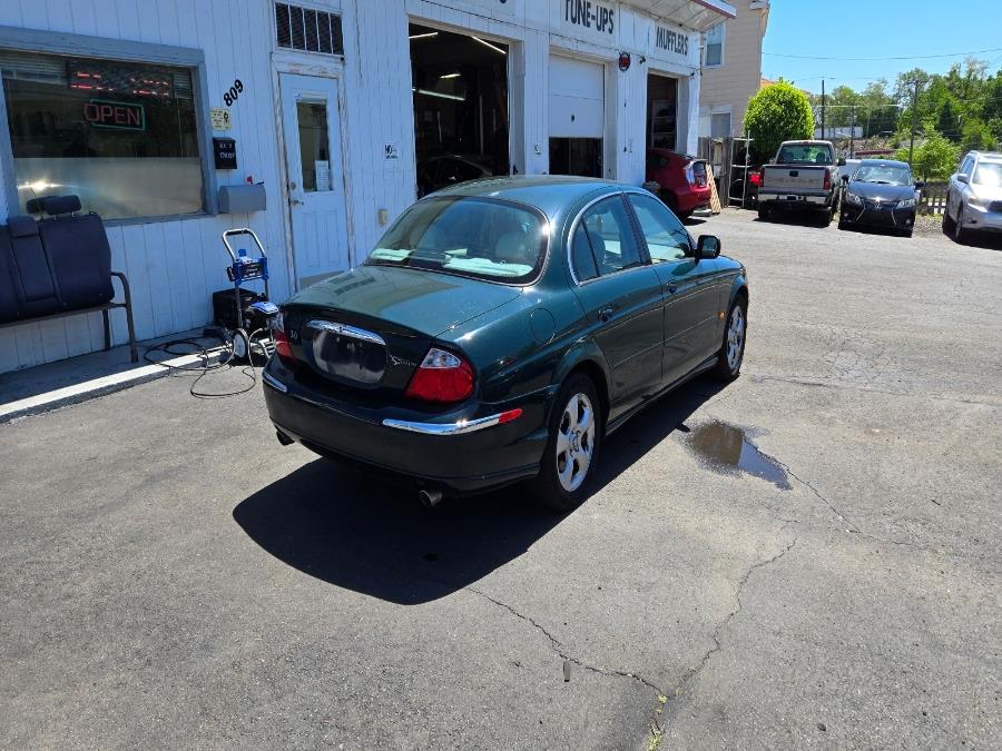 2000 Jaguar S-TYPE 4dr Sdn V6, available for sale in West Haven, Connecticut | Uzun Auto. West Haven, Connecticut 2000 Jaguar S-TYPE 4dr Sdn V6, available for sale in West Haven, Connecticut | Uzun Auto. West Haven, Connecticut