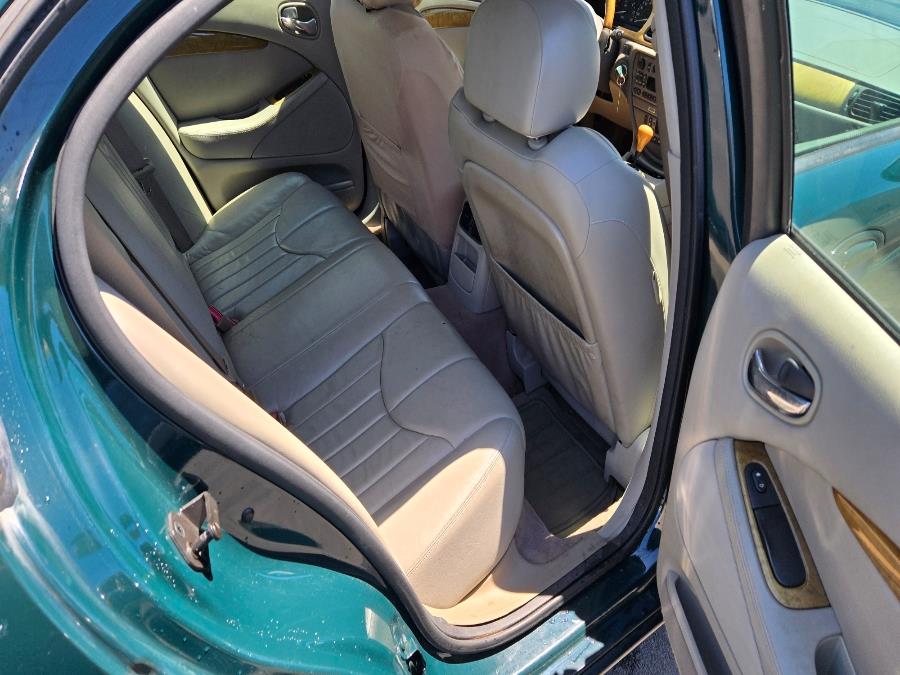 2000 Jaguar S-TYPE 4dr Sdn V6, available for sale in West Haven, Connecticut | Uzun Auto. West Haven, Connecticut 2000 Jaguar S-TYPE 4dr Sdn V6, available for sale in West Haven, Connecticut | Uzun Auto. West Haven, Connecticut