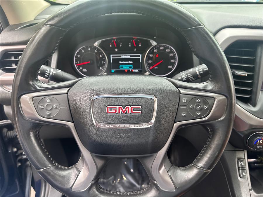 2017 GMC Acadia AWD 4dr SLT w/SLT-1, available for sale in Canton, Connecticut | Lava Motors. Canton, Connecticut 2017 GMC Acadia AWD 4dr SLT w/SLT-1, available for sale in Canton, Connecticut | Lava Motors. Canton, Connecticut