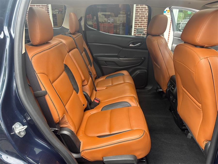 2017 GMC Acadia AWD 4dr SLT w/SLT-1, available for sale in Canton, Connecticut | Lava Motors. Canton, Connecticut 2017 GMC Acadia AWD 4dr SLT w/SLT-1, available for sale in Canton, Connecticut | Lava Motors. Canton, Connecticut