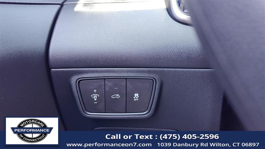 2022 Hyundai Santa Cruz SEL AWD, available for sale in Wilton, Connecticut | Performance Motor Cars Of Connecticut LLC. Wilton, Connecticut 2022 Hyundai Santa Cruz SEL AWD, available for sale in Wilton, Connecticut | Performance Motor Cars Of Connecticut LLC. Wilton, Connecticut