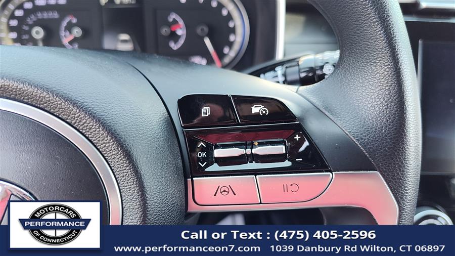 2022 Hyundai Santa Cruz SEL AWD, available for sale in Wilton, Connecticut | Performance Motor Cars Of Connecticut LLC. Wilton, Connecticut 2022 Hyundai Santa Cruz SEL AWD, available for sale in Wilton, Connecticut | Performance Motor Cars Of Connecticut LLC. Wilton, Connecticut