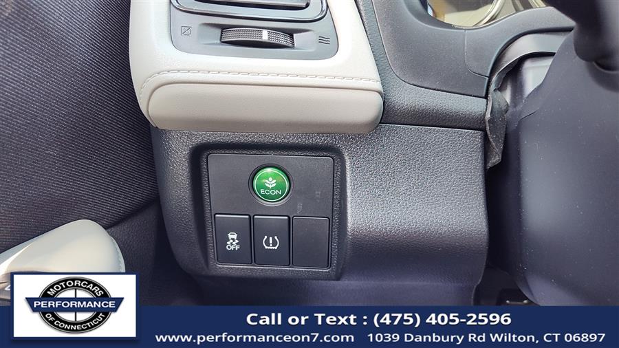 2021 Honda HR-V LX AWD CVT, available for sale in Wilton, Connecticut | Performance Motor Cars Of Connecticut LLC. Wilton, Connecticut 2021 Honda HR-V LX AWD CVT, available for sale in Wilton, Connecticut | Performance Motor Cars Of Connecticut LLC. Wilton, Connecticut
