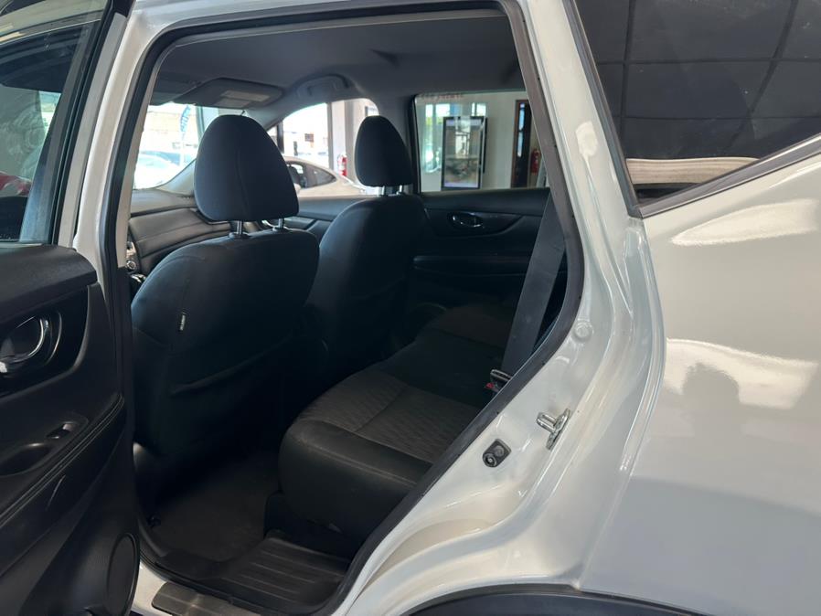 2018 Nissan Rogue AWD SV, available for sale in Inwood, New York | 5 Towns Drive. Inwood, New York 2018 Nissan Rogue AWD SV, available for sale in Inwood, New York | 5 Towns Drive. Inwood, New York