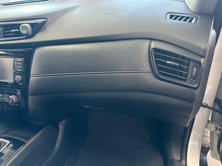 2018 Nissan Rogue AWD SV, available for sale in Inwood, New York | 5 Towns Drive. Inwood, New York 2018 Nissan Rogue AWD SV, available for sale in Inwood, New York | 5 Towns Drive. Inwood, New York