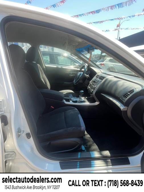 2014 Nissan Altima 4dr Sdn I4 2.5 S, available for sale in Brooklyn, New York | Select Auto Dealers Corp. Brooklyn, New York 2014 Nissan Altima 4dr Sdn I4 2.5 S, available for sale in Brooklyn, New York | Select Auto Dealers Corp. Brooklyn, New York