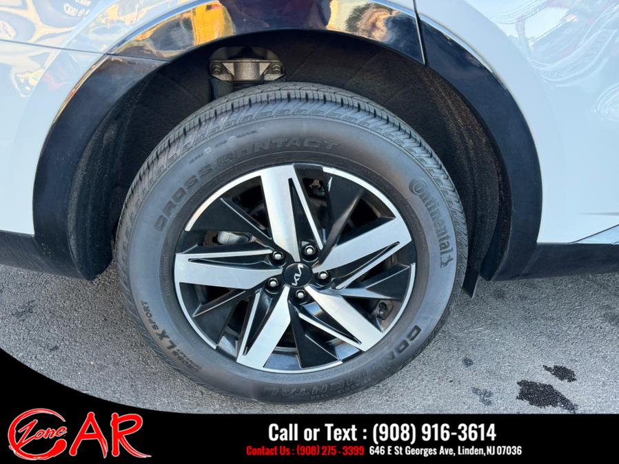 2022 Kia Sorento EX FWD, available for sale in Linden, New Jersey | Car Zone. Linden, New Jersey 2022 Kia Sorento EX FWD, available for sale in Linden, New Jersey | Car Zone. Linden, New Jersey