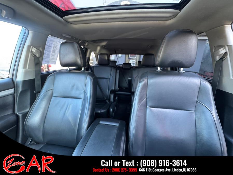 2019 Toyota Highlander XLE V6 AWD (Natl), available for sale in Linden, New Jersey | Car Zone. Linden, New Jersey 2019 Toyota Highlander XLE V6 AWD (Natl), available for sale in Linden, New Jersey | Car Zone. Linden, New Jersey