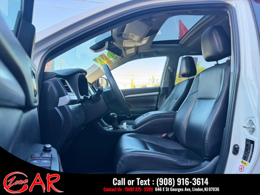 2019 Toyota Highlander XLE V6 AWD (Natl), available for sale in Linden, New Jersey | Car Zone. Linden, New Jersey 2019 Toyota Highlander XLE V6 AWD (Natl), available for sale in Linden, New Jersey | Car Zone. Linden, New Jersey