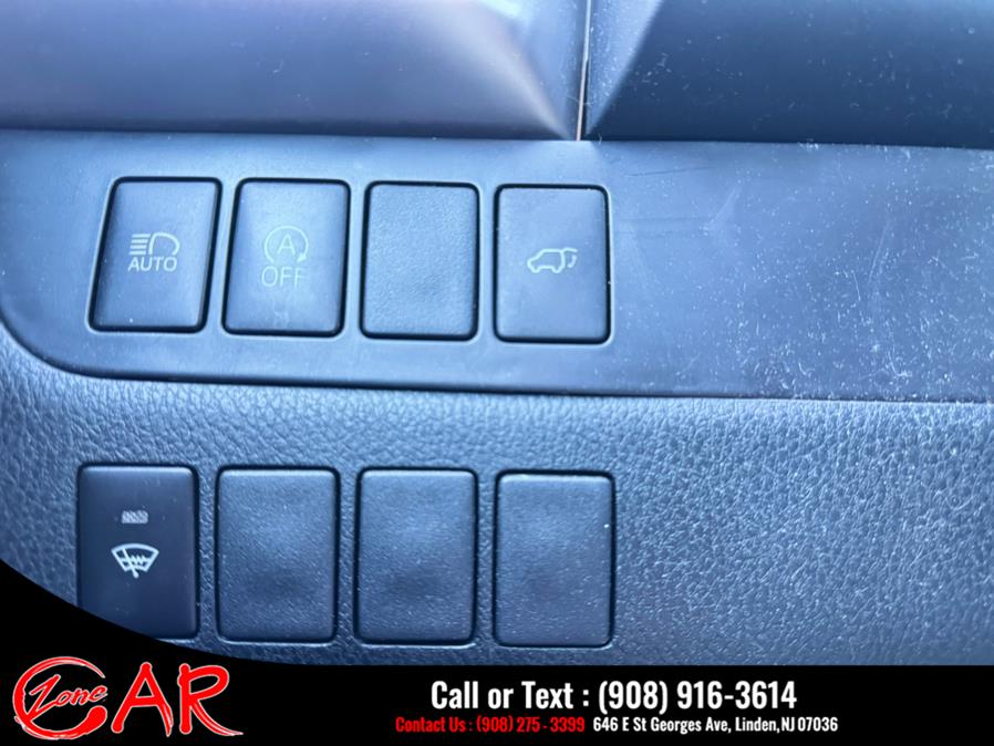 2019 Toyota Highlander XLE V6 AWD (Natl), available for sale in Linden, New Jersey | Car Zone. Linden, New Jersey 2019 Toyota Highlander XLE V6 AWD (Natl), available for sale in Linden, New Jersey | Car Zone. Linden, New Jersey