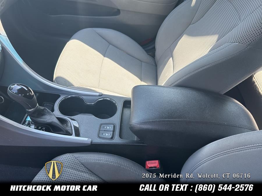 2013 Hyundai Sonata GLS, available for sale in Wolcott, Connecticut | Hitchcock Motor Car. Wolcott, Connecticut 2013 Hyundai Sonata GLS, available for sale in Wolcott, Connecticut | Hitchcock Motor Car. Wolcott, Connecticut