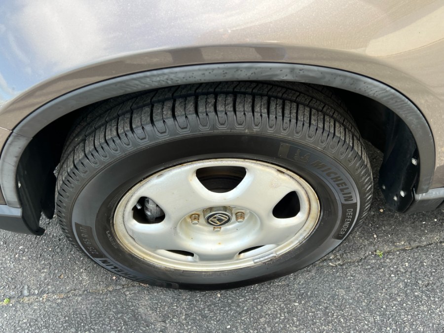 2010 Honda CR-V 4WD 5dr LX, available for sale in Westfield, Massachusetts | Auto Wings Cop. Westfield, Massachusetts 2010 Honda CR-V 4WD 5dr LX, available for sale in Westfield, Massachusetts | Auto Wings Cop. Westfield, Massachusetts