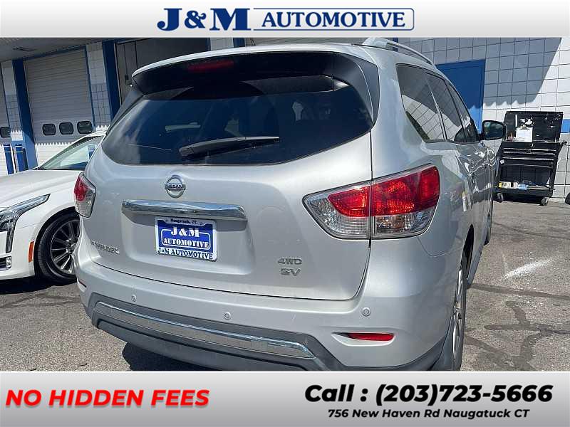 2014 Nissan Pathfinder SV, available for sale in Naugatuck, Connecticut | J&M Automotive Sls&Svc LLC. Naugatuck, Connecticut 2014 Nissan Pathfinder SV, available for sale in Naugatuck, Connecticut | J&M Automotive Sls&Svc LLC. Naugatuck, Connecticut