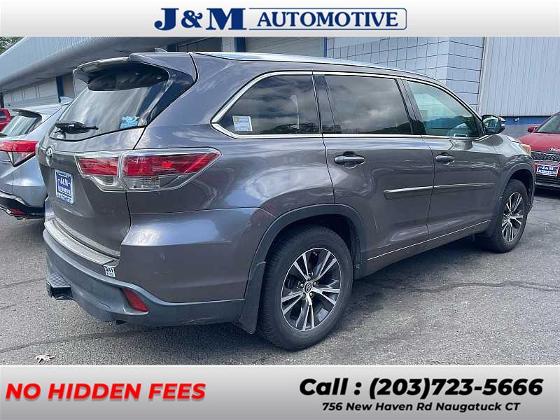 2016 Toyota Highlander XLE, available for sale in Naugatuck, Connecticut | J&M Automotive Sls&Svc LLC. Naugatuck, Connecticut 2016 Toyota Highlander XLE, available for sale in Naugatuck, Connecticut | J&M Automotive Sls&Svc LLC. Naugatuck, Connecticut