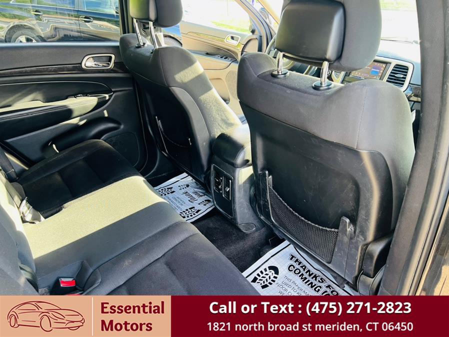 2012 Jeep Grand Cherokee 4WD 4dr Laredo, available for sale in Meriden, Connecticut | Essential Motors. Meriden, Connecticut 2012 Jeep Grand Cherokee 4WD 4dr Laredo, available for sale in Meriden, Connecticut | Essential Motors. Meriden, Connecticut