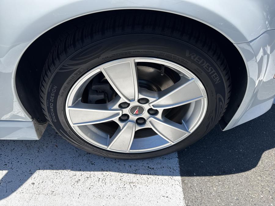 2008 Pontiac G8 4dr Sdn GT, available for sale in Waterbury, Connecticut | National Auto Brokers, Inc.. Waterbury, Connecticut 2008 Pontiac G8 4dr Sdn GT, available for sale in Waterbury, Connecticut | National Auto Brokers, Inc.. Waterbury, Connecticut