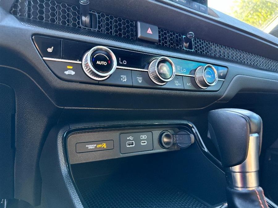 2024 Honda Cr-v Hybrid Sport, available for sale in Woodside, New York | Drive Central. Woodside, New York 2024 Honda Cr-v Hybrid Sport, available for sale in Woodside, New York | Drive Central. Woodside, New York
