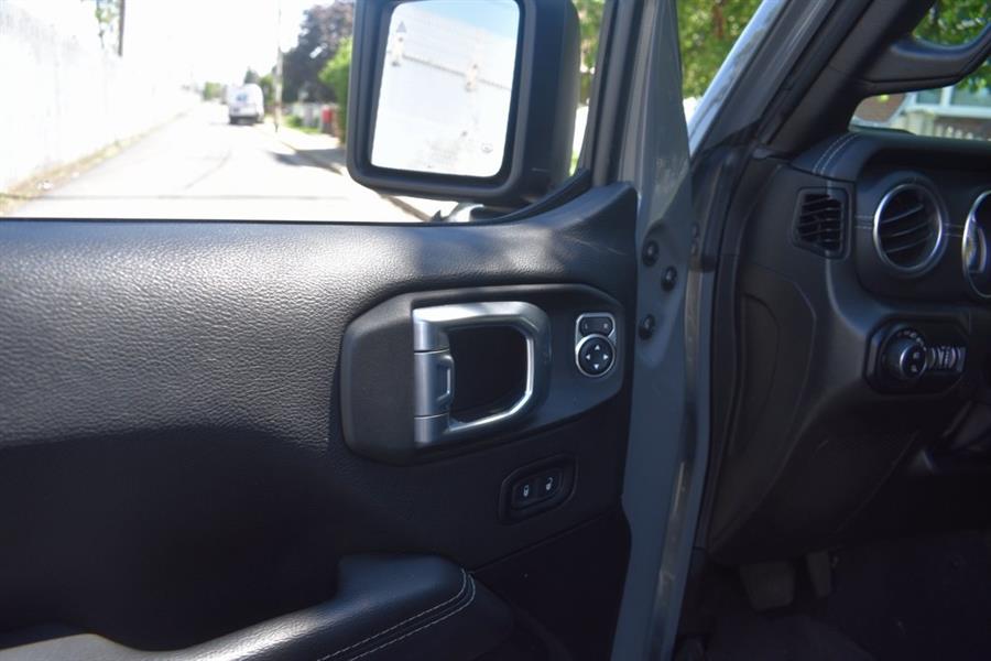 2022 Jeep Gladiator Overland, available for sale in Hempstead, New York | Certified Automotive Group. Hempstead, New York 2022 Jeep Gladiator Overland, available for sale in Hempstead, New York | Certified Automotive Group. Hempstead, New York
