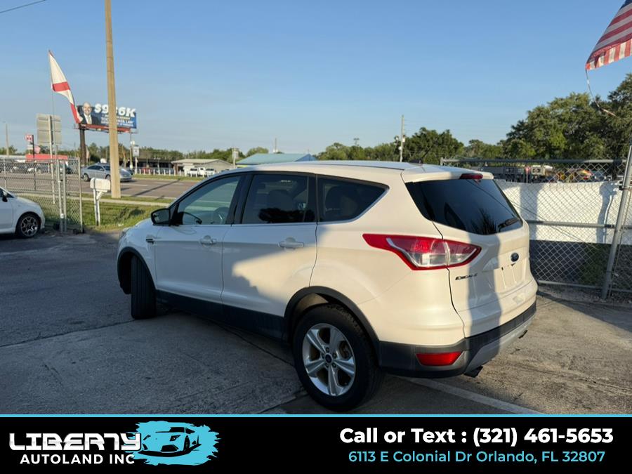 2015 Ford Escape FWD 4dr SE, available for sale in Orlando, Florida | Liberty Autoland LLC. Orlando, Florida 2015 Ford Escape FWD 4dr SE, available for sale in Orlando, Florida | Liberty Autoland LLC. Orlando, Florida