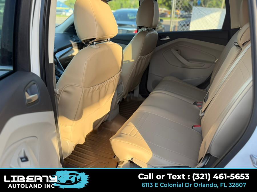 2015 Ford Escape FWD 4dr SE, available for sale in Orlando, Florida | Liberty Autoland LLC. Orlando, Florida 2015 Ford Escape FWD 4dr SE, available for sale in Orlando, Florida | Liberty Autoland LLC. Orlando, Florida
