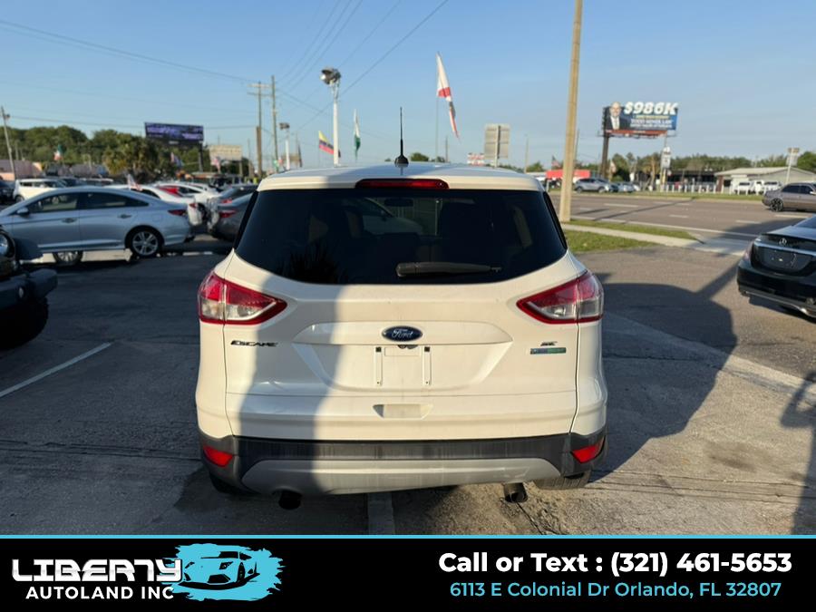 2015 Ford Escape FWD 4dr SE, available for sale in Orlando, Florida | Liberty Autoland LLC. Orlando, Florida 2015 Ford Escape FWD 4dr SE, available for sale in Orlando, Florida | Liberty Autoland LLC. Orlando, Florida