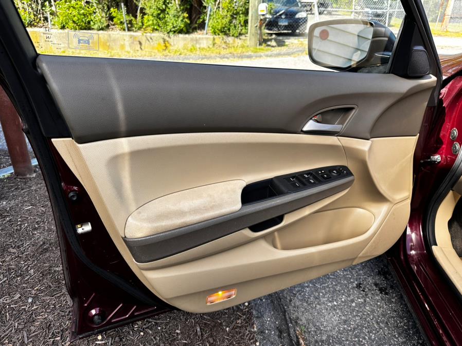 2010 Honda Accord Sdn 4dr I4 Auto LX-P, available for sale in New Milford, Connecticut | New Milford Auto Sales. New Milford, Connecticut 2010 Honda Accord Sdn 4dr I4 Auto LX-P, available for sale in New Milford, Connecticut | New Milford Auto Sales. New Milford, Connecticut