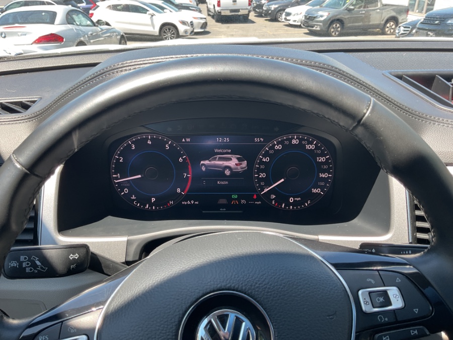 2018 Volkswagen Atlas 3.6L V6 SEL Premium 4MOTION, available for sale in Waterbury, Connecticut | Jim Juliani Motors. Waterbury, Connecticut 2018 Volkswagen Atlas 3.6L V6 SEL Premium 4MOTION, available for sale in Waterbury, Connecticut | Jim Juliani Motors. Waterbury, Connecticut