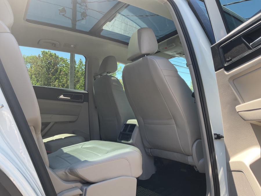 2018 Volkswagen Atlas 3.6L V6 SEL Premium 4MOTION, available for sale in Waterbury, Connecticut | Jim Juliani Motors. Waterbury, Connecticut 2018 Volkswagen Atlas 3.6L V6 SEL Premium 4MOTION, available for sale in Waterbury, Connecticut | Jim Juliani Motors. Waterbury, Connecticut