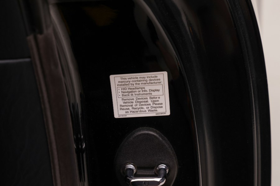 2002 Lexus SC 430 2dr Convertible, available for sale in North Salem, New York | Meccanic Shop North Inc. North Salem, New York 2002 Lexus SC 430 2dr Convertible, available for sale in North Salem, New York | Meccanic Shop North Inc. North Salem, New York