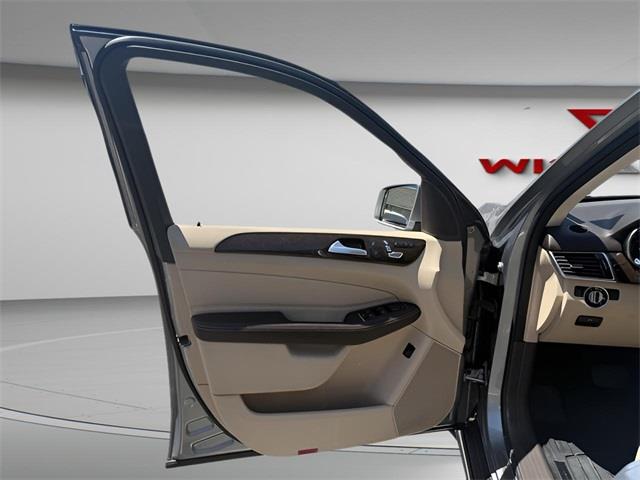 2016 Mercedes-benz Gle GLE 350, available for sale in Stratford, Connecticut | Wiz Leasing Inc. Stratford, Connecticut 2016 Mercedes-benz Gle GLE 350, available for sale in Stratford, Connecticut | Wiz Leasing Inc. Stratford, Connecticut