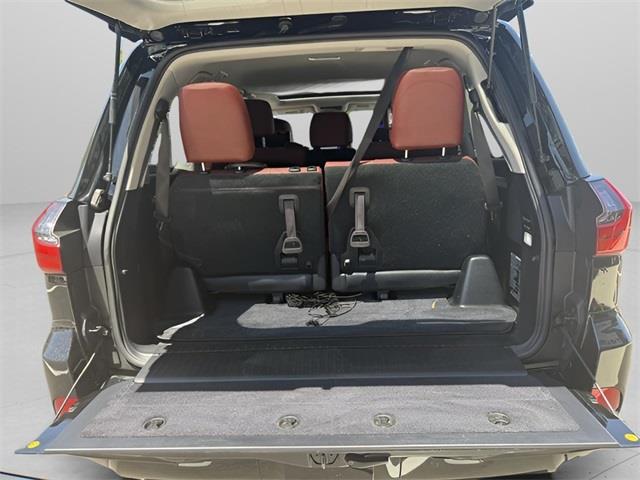 2017 Lexus Lx 570, available for sale in Stratford, Connecticut | Wiz Leasing Inc. Stratford, Connecticut 2017 Lexus Lx 570, available for sale in Stratford, Connecticut | Wiz Leasing Inc. Stratford, Connecticut