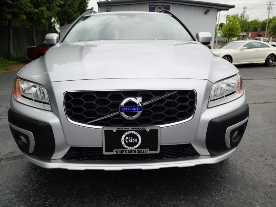 2016 Volvo XC70 AWD 4dr Wgn T5 Premier, available for sale in Milford, Connecticut | Chip's Auto Sales Inc. Milford, Connecticut 2016 Volvo XC70 AWD 4dr Wgn T5 Premier, available for sale in Milford, Connecticut | Chip's Auto Sales Inc. Milford, Connecticut