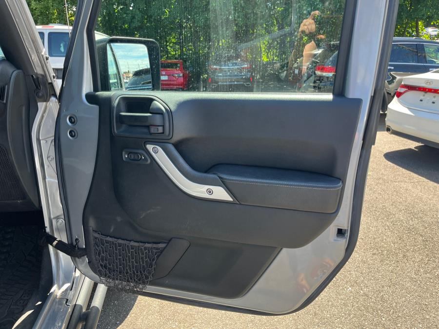 2016 Jeep Wrangler Unlimited 4WD 4dr Rubicon Hard Rock, available for sale in Rosedale, New York | Sunrise Auto Sales. Rosedale, New York 2016 Jeep Wrangler Unlimited 4WD 4dr Rubicon Hard Rock, available for sale in Rosedale, New York | Sunrise Auto Sales. Rosedale, New York