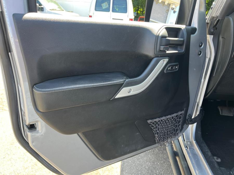 2016 Jeep Wrangler Unlimited 4WD 4dr Rubicon Hard Rock, available for sale in Rosedale, New York | Sunrise Auto Sales. Rosedale, New York 2016 Jeep Wrangler Unlimited 4WD 4dr Rubicon Hard Rock, available for sale in Rosedale, New York | Sunrise Auto Sales. Rosedale, New York