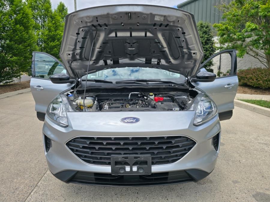 2021 Ford Escape SE AWD, available for sale in Philadelphia, Pennsylvania | Eugen's Auto Sales & Repairs. Philadelphia, Pennsylvania 2021 Ford Escape SE AWD, available for sale in Philadelphia, Pennsylvania | Eugen's Auto Sales & Repairs. Philadelphia, Pennsylvania