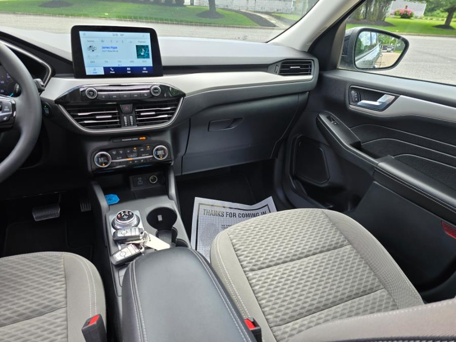 2021 Ford Escape SE AWD, available for sale in Philadelphia, Pennsylvania | Eugen's Auto Sales & Repairs. Philadelphia, Pennsylvania 2021 Ford Escape SE AWD, available for sale in Philadelphia, Pennsylvania | Eugen's Auto Sales & Repairs. Philadelphia, Pennsylvania