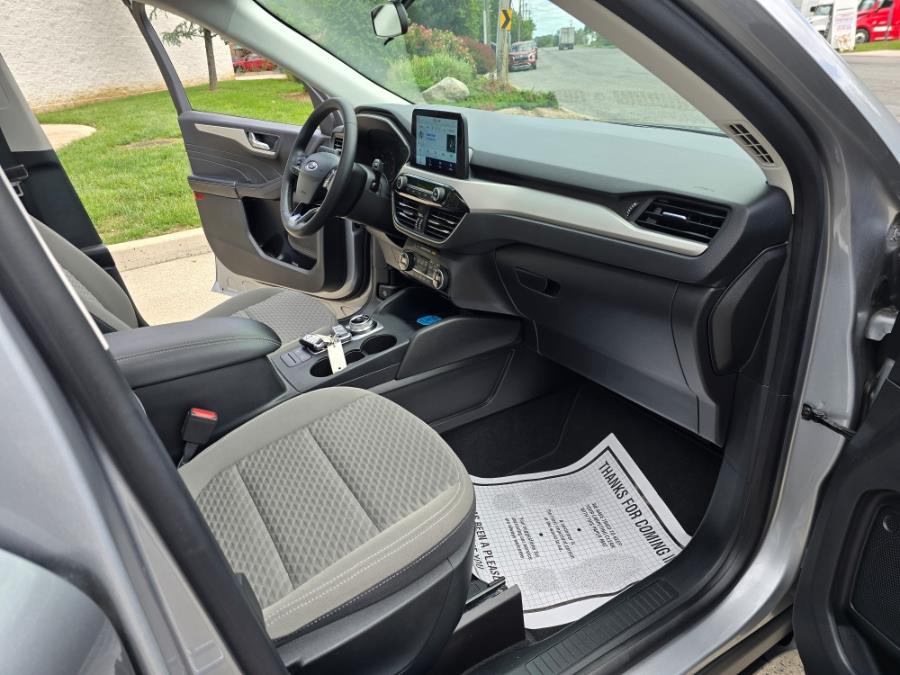 2021 Ford Escape SE AWD, available for sale in Philadelphia, Pennsylvania | Eugen's Auto Sales & Repairs. Philadelphia, Pennsylvania 2021 Ford Escape SE AWD, available for sale in Philadelphia, Pennsylvania | Eugen's Auto Sales & Repairs. Philadelphia, Pennsylvania