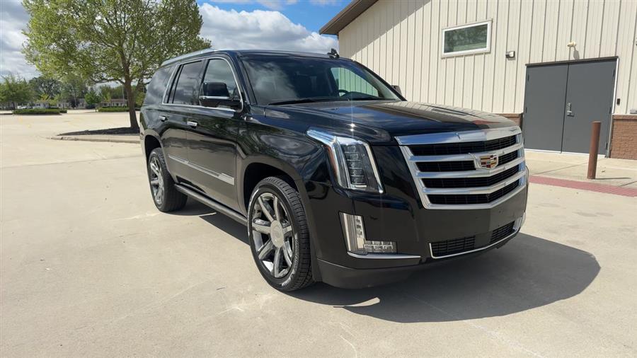 2016 Cadillac Escalade Premium photo 2
